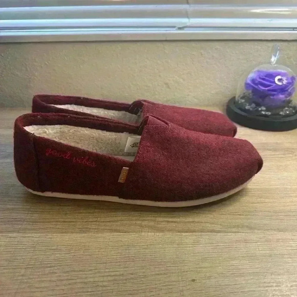 Toms Classic Slip Ons Burnt Henna Good Vibes Felt Wool Shearling - Picture 1 of 5